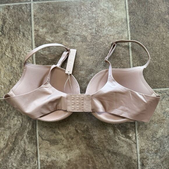 Skims Ultimate Pushup Plunge Bra Clay Size 40B - Picture 7 of 9